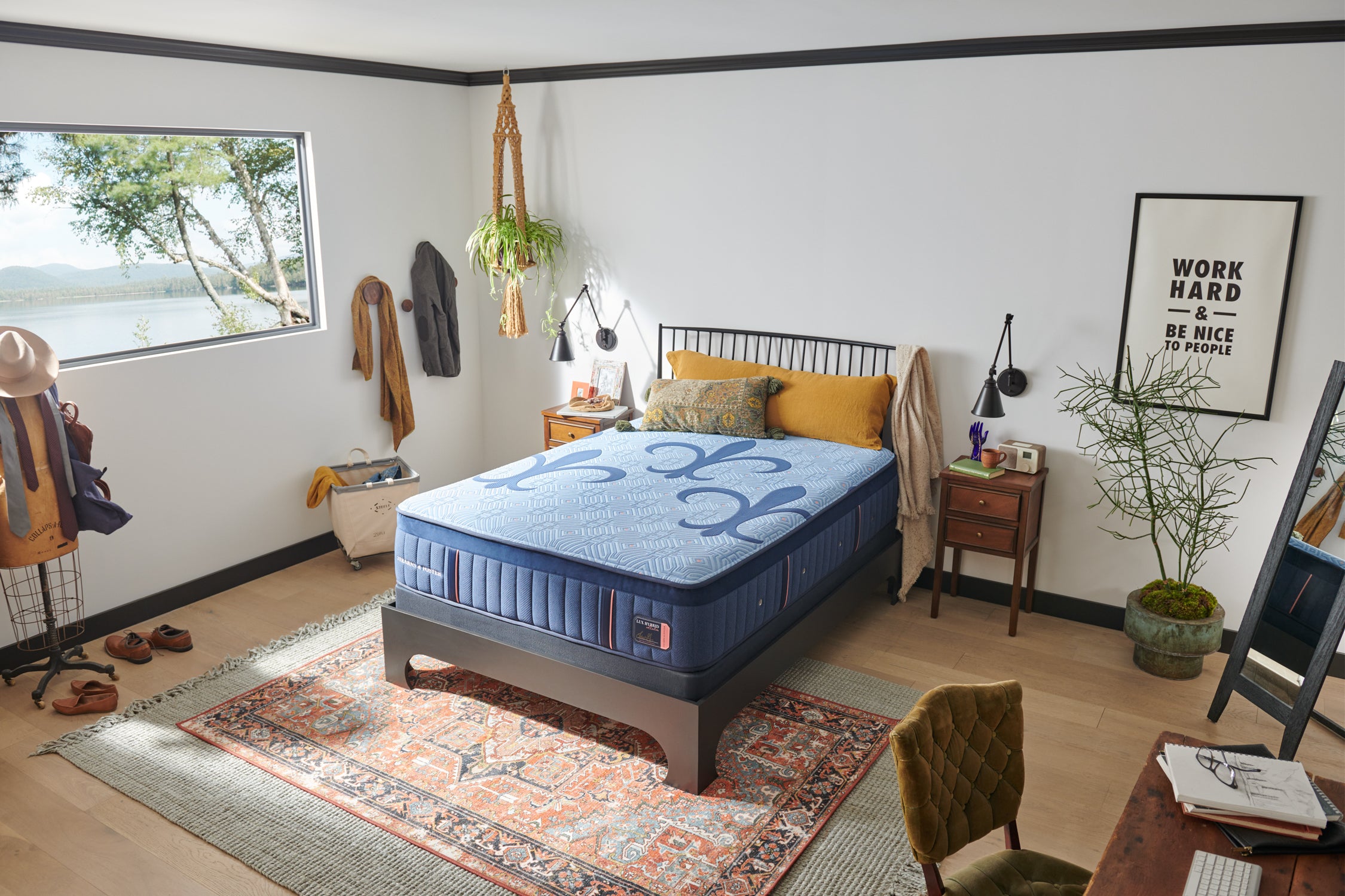 Stearns & Foster® Lux Hybrid – Firm